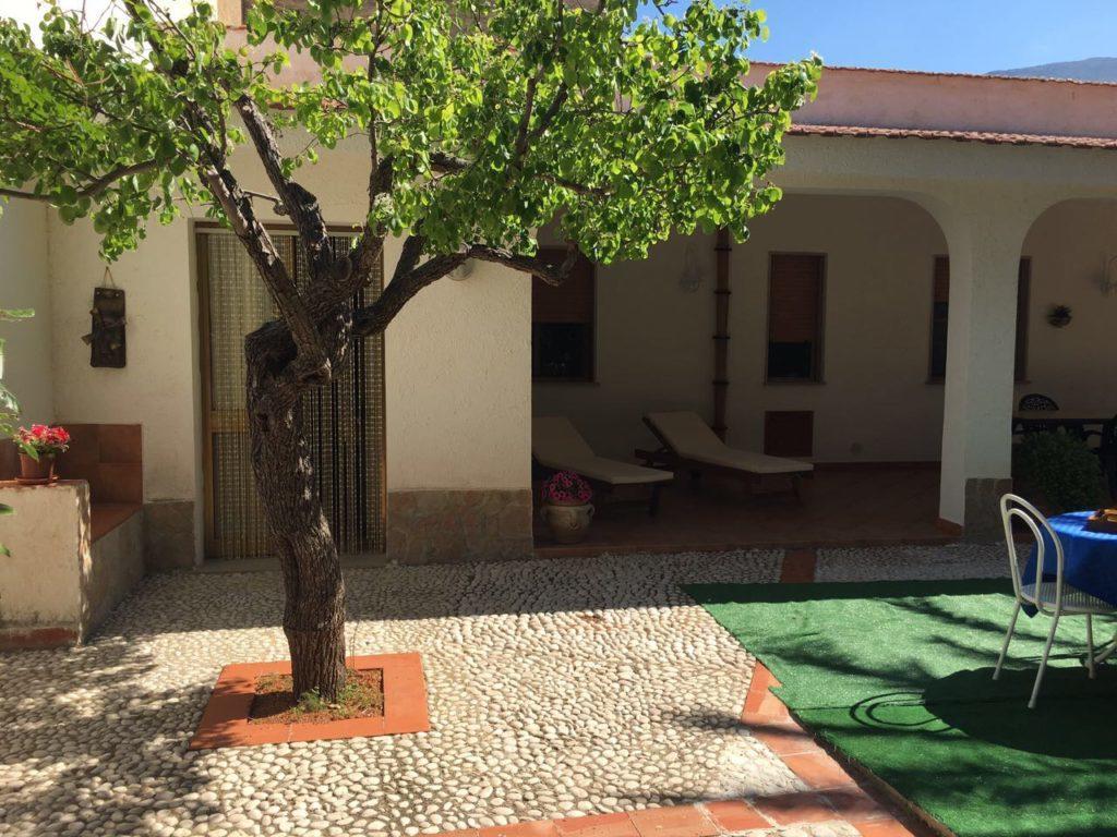 Zahra Casa Vacanze Villa Castelluzzo Bagian luar foto