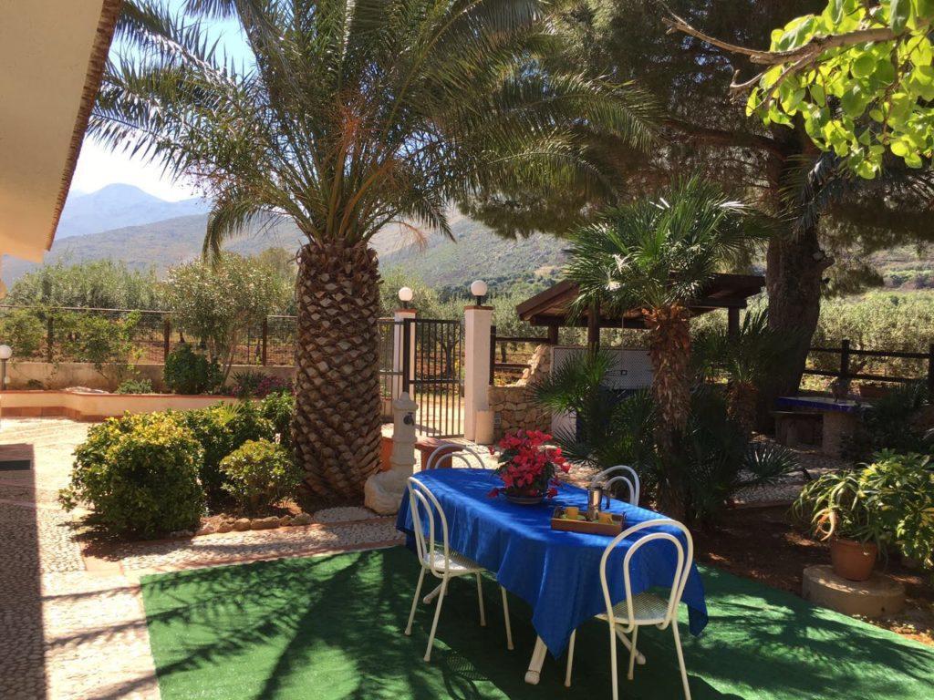 Zahra Casa Vacanze Villa Castelluzzo Bagian luar foto