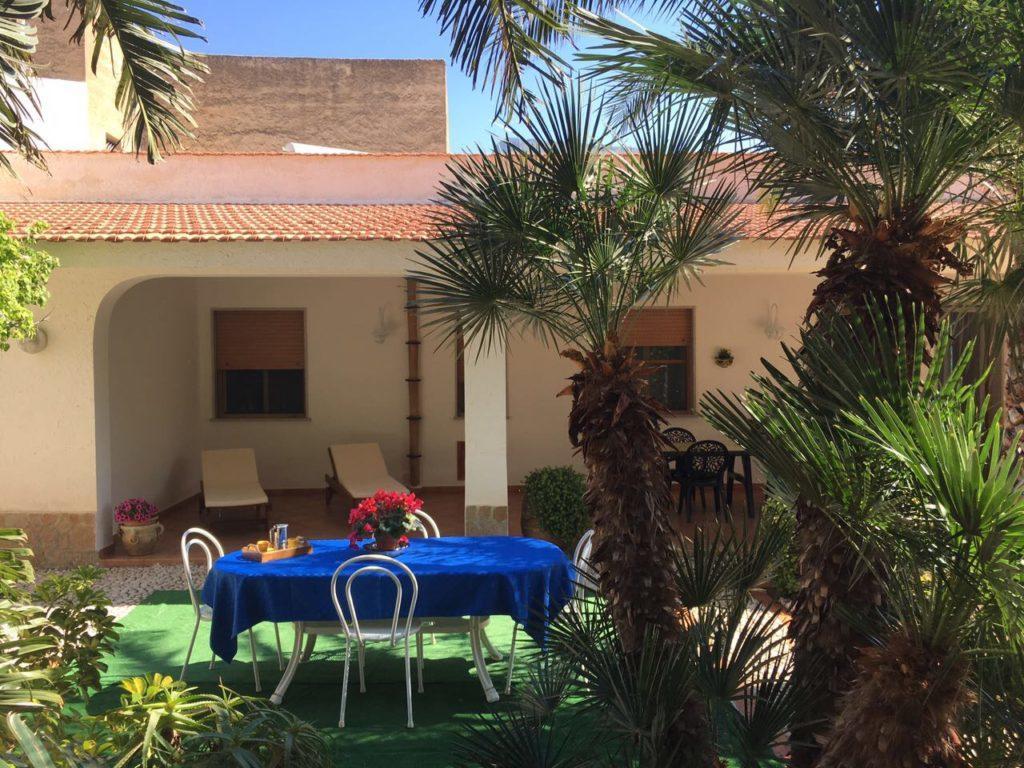 Zahra Casa Vacanze Villa Castelluzzo Bagian luar foto