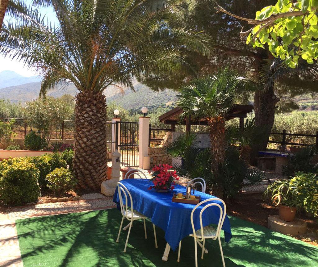 Zahra Casa Vacanze Villa Castelluzzo Bagian luar foto